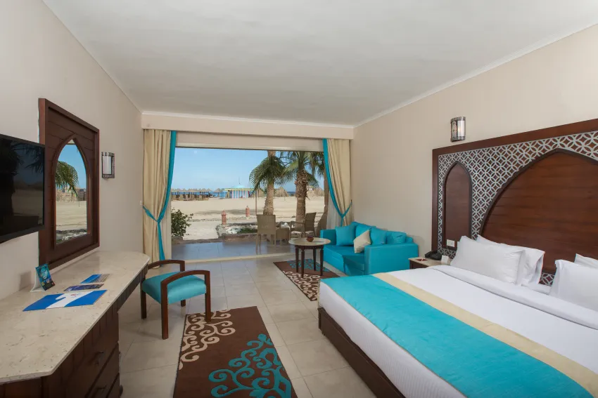 Utopia Beach Club 4*-55