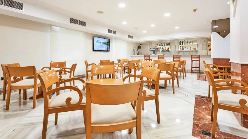 Globales Condes de Alcúdia 3*-25