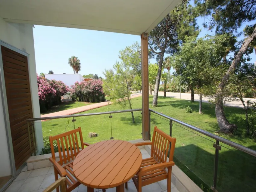 CLUB KASTALIA HV1  5*-14