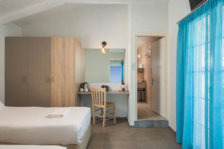 Corissia Beach Hotel 3*-12