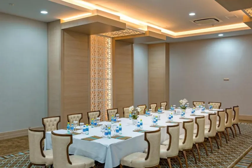 ROYAL HOLIDAY PALACE  5*-4
