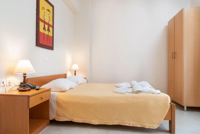 International Hotel 3*-12