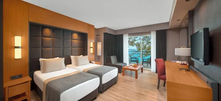 Gravel Hotels Select 5*-12