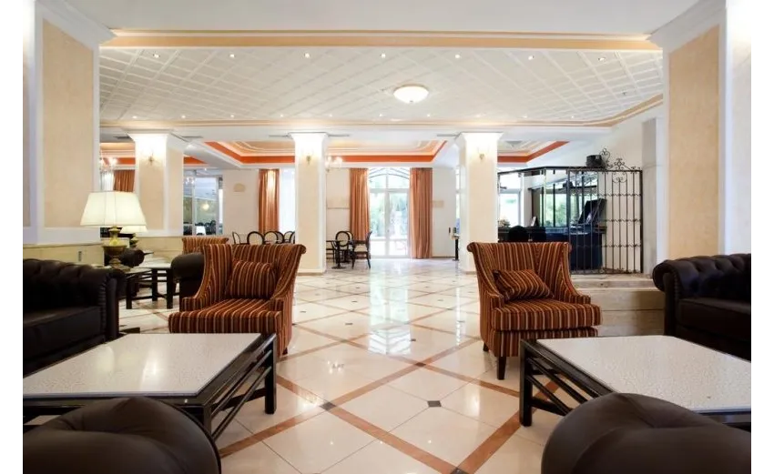 ACHILLION PALACE 4*-7