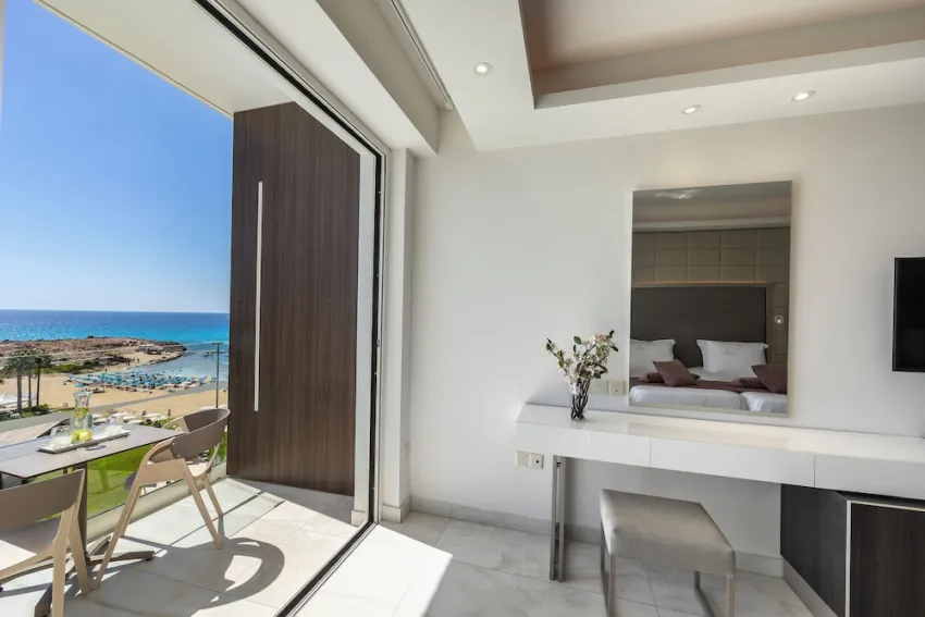 Chrysomare Beach Hotel and Resort 5*-95