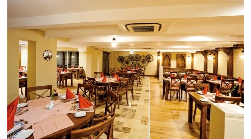 Side Star Resort 5*-9