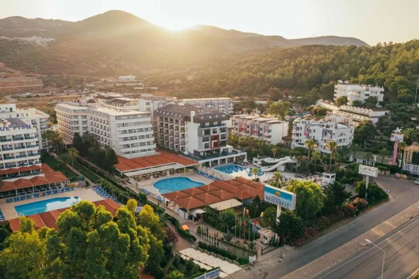 CLUB HOTEL MIRABELL  4*-2