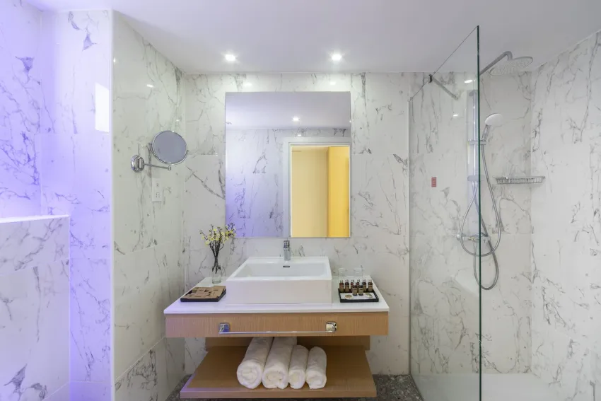 Leonardo Crystal Cove Hotel and Spa by the sea 4*-30