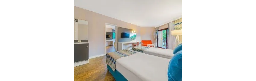 Justiniano Park Conti 4*-14