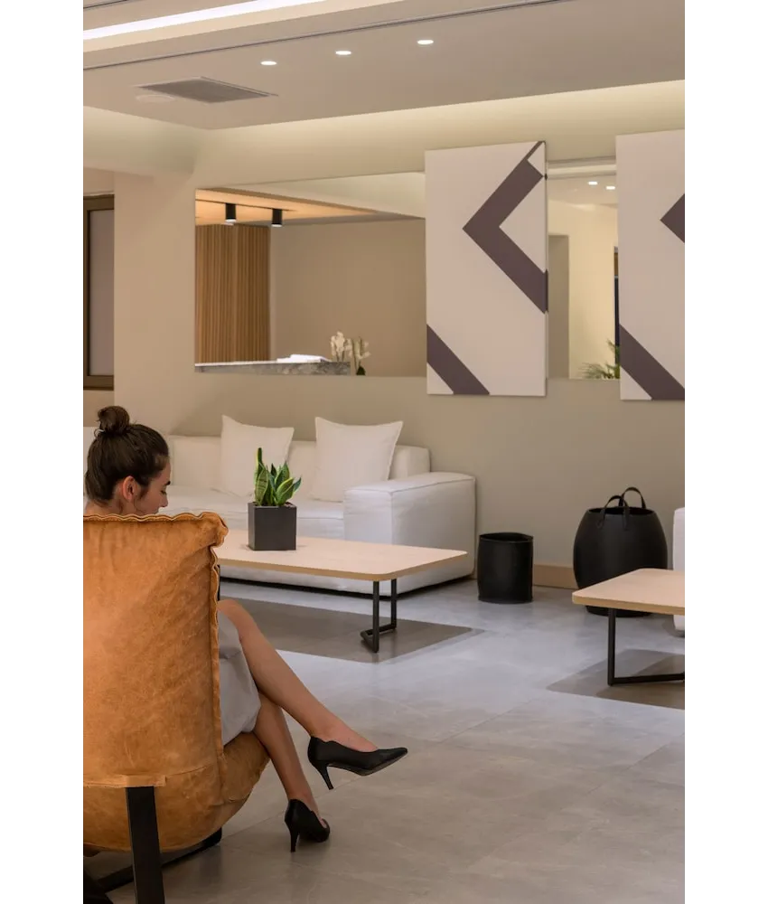 Ikones SeaFront Luxury Suites 4*-4