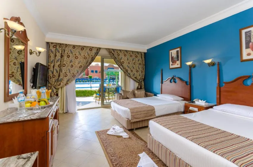 Titanic Beach Spa & Aquapark 5*-8