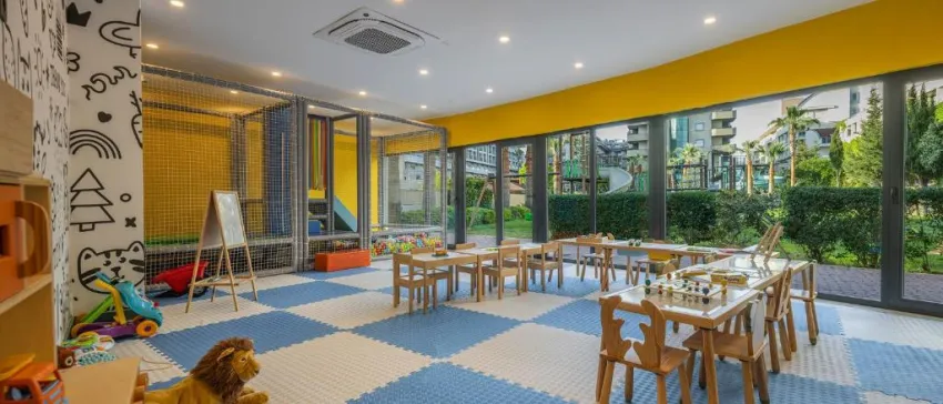 KAIA CORACESIUM  4*-54