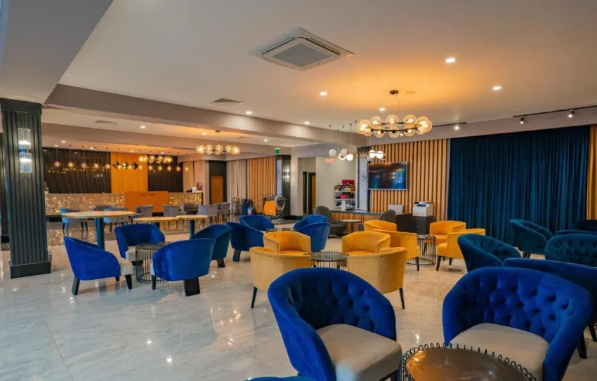 MASTER FAMILY CLUB  5*-21