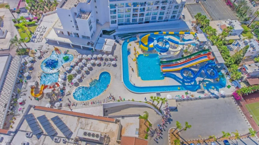 Marlita Beach Hotel Apartments 3*-3