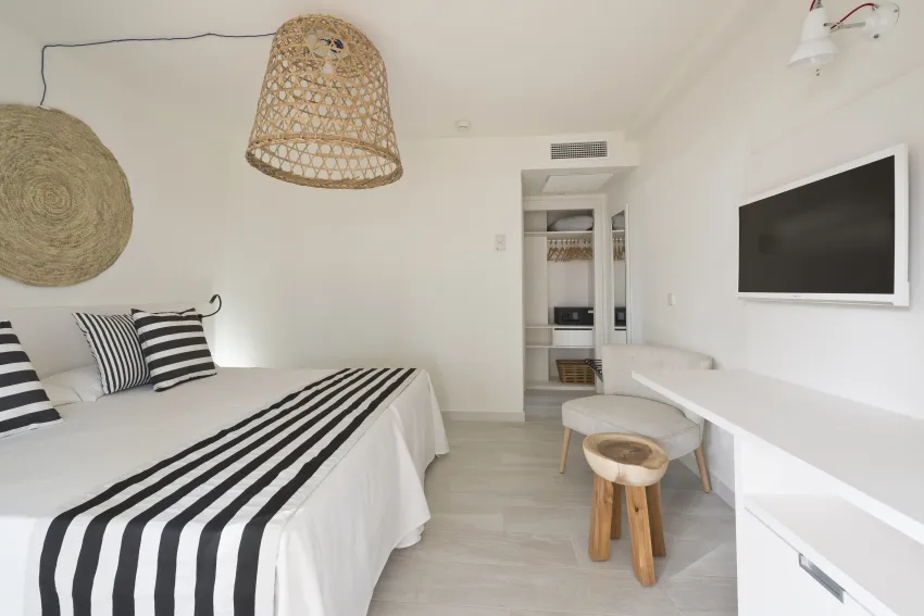 Fergus Club Europa 4*-19