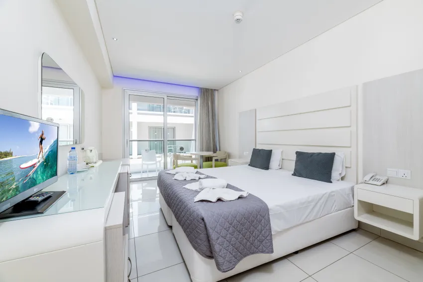 Tasia Maris Oasis 3*-10