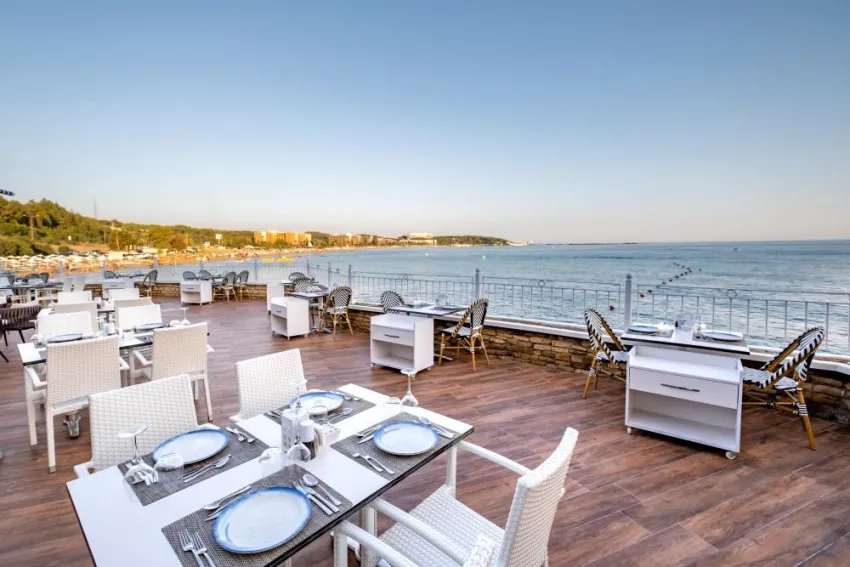 Utopia Beach Club 4*-21