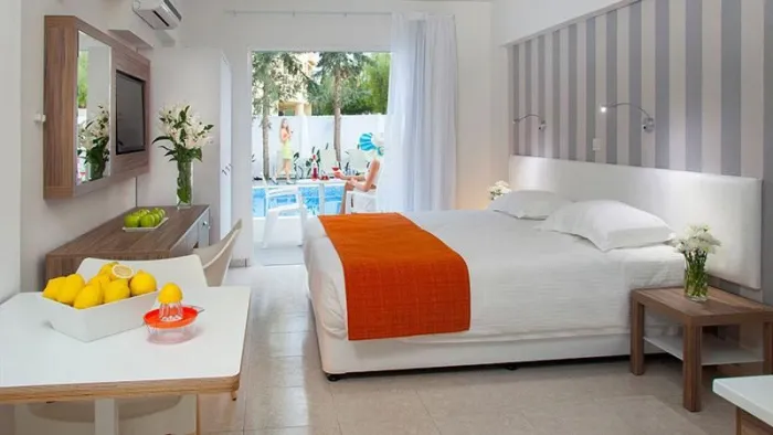 Princessa Vera Hotel Apartments 3* - Paphos - Cipru