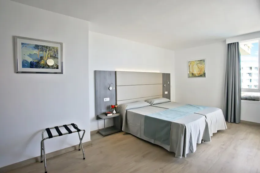 Aparthotel Playa Dorada 3*-3