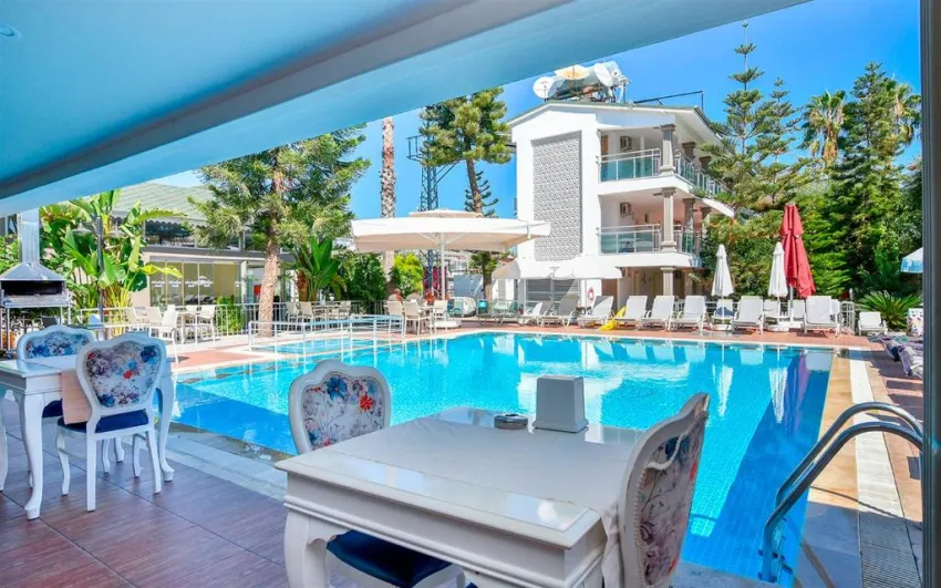 CLOVER MAGIC ALTINKUM PARK HOTEL  3*-1