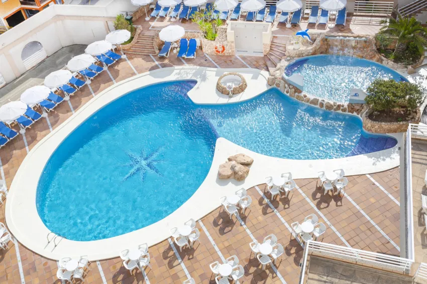 Kilimanjaro Hotel 3*-5