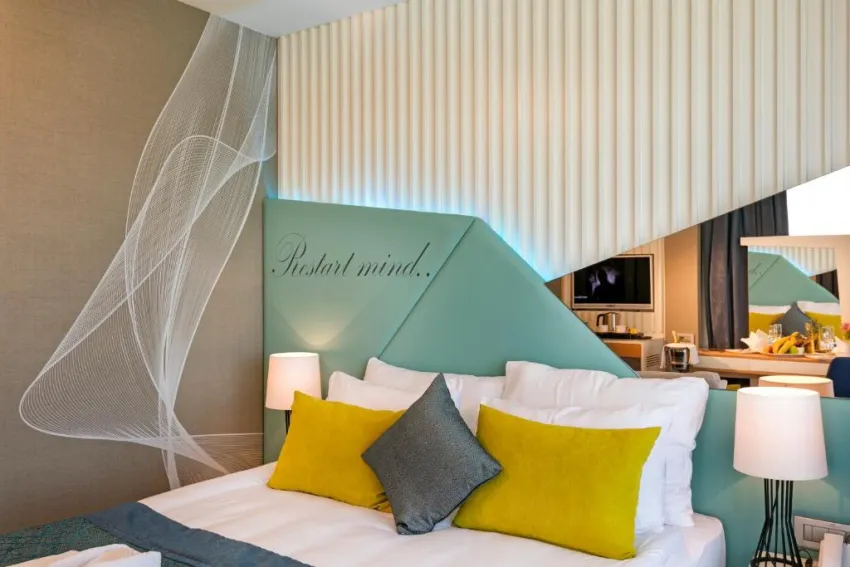 WIND OF LARA HOTEL & SPA  5*-11