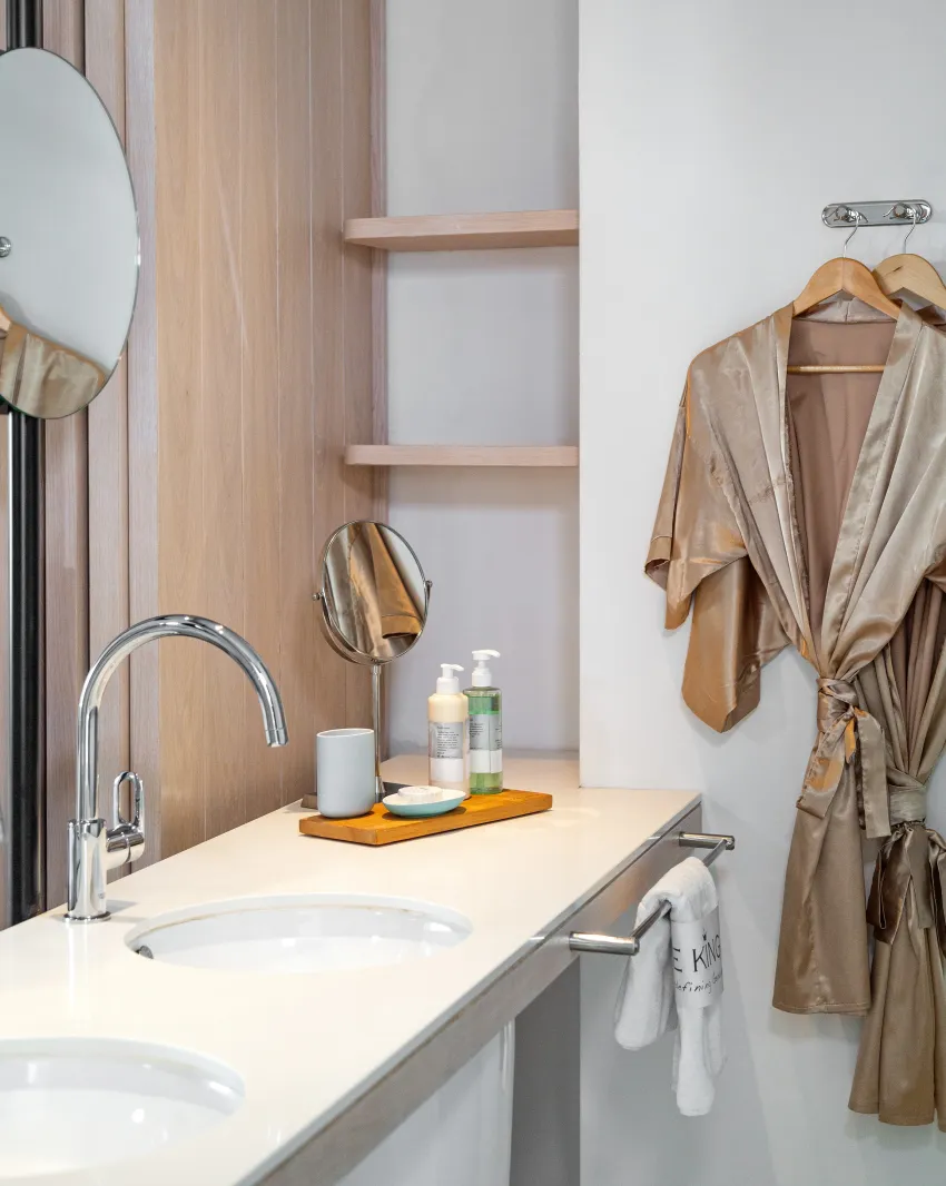 King Jason Protaras - Designed for adults 4*-44