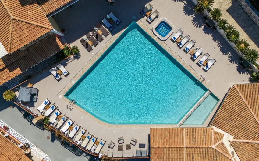 Sea View Village 4*-4