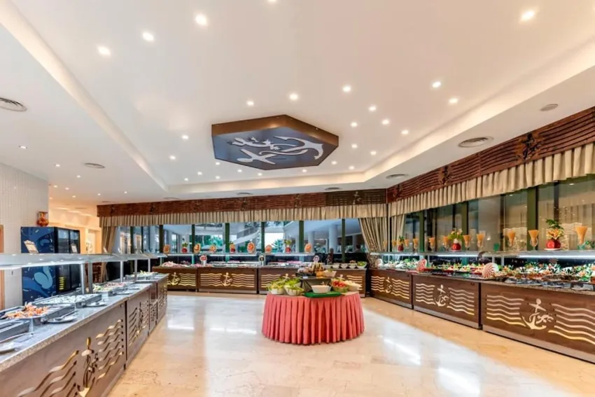 LANCORA BEACH HOTEL  4*-16