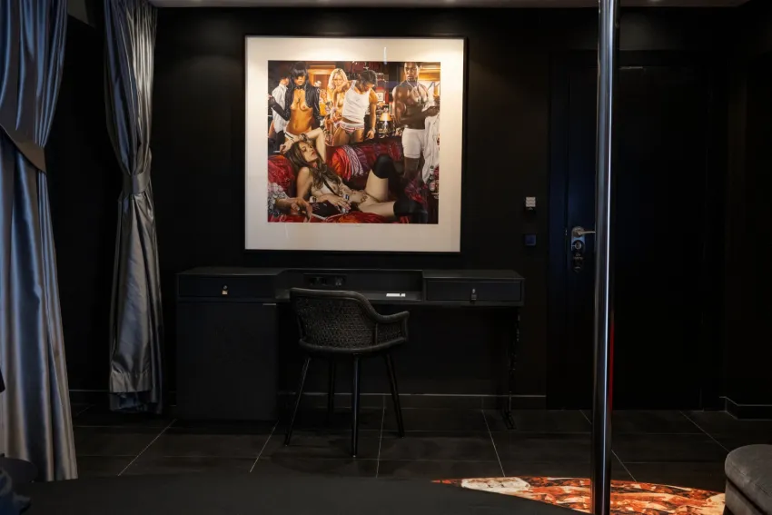 The Donna Portals 5*-57