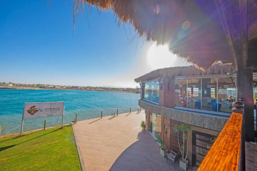 SUNRISE CRYSTAL BAY RESORT  5*-16