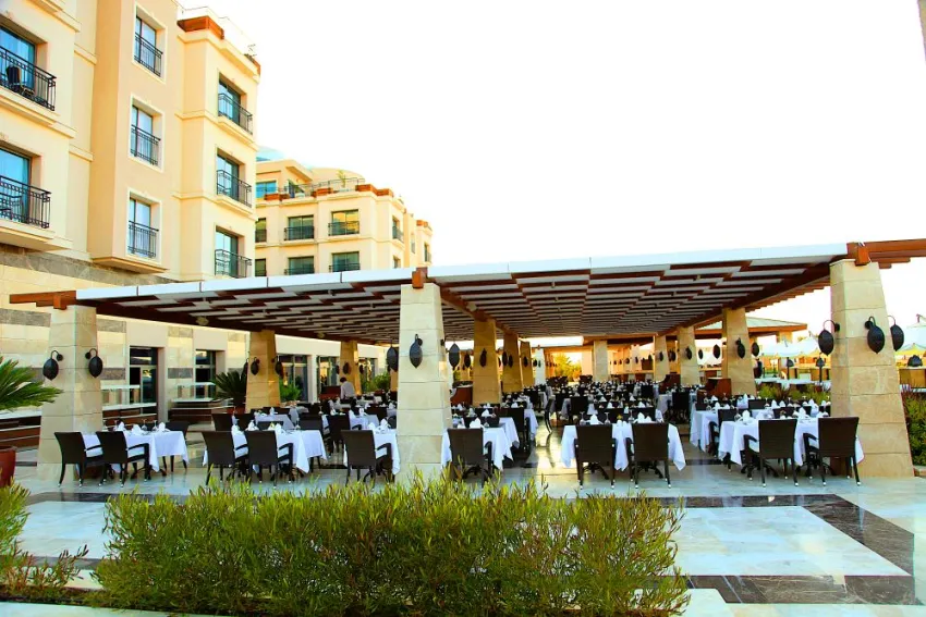 CRATOS PREMIUM HOTEL & CASINO & SPA  5*-15