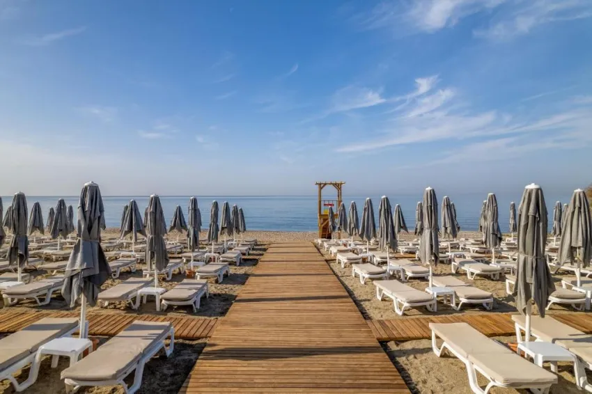 ROYAL GARDEN BEACH HOTEL  5*-3