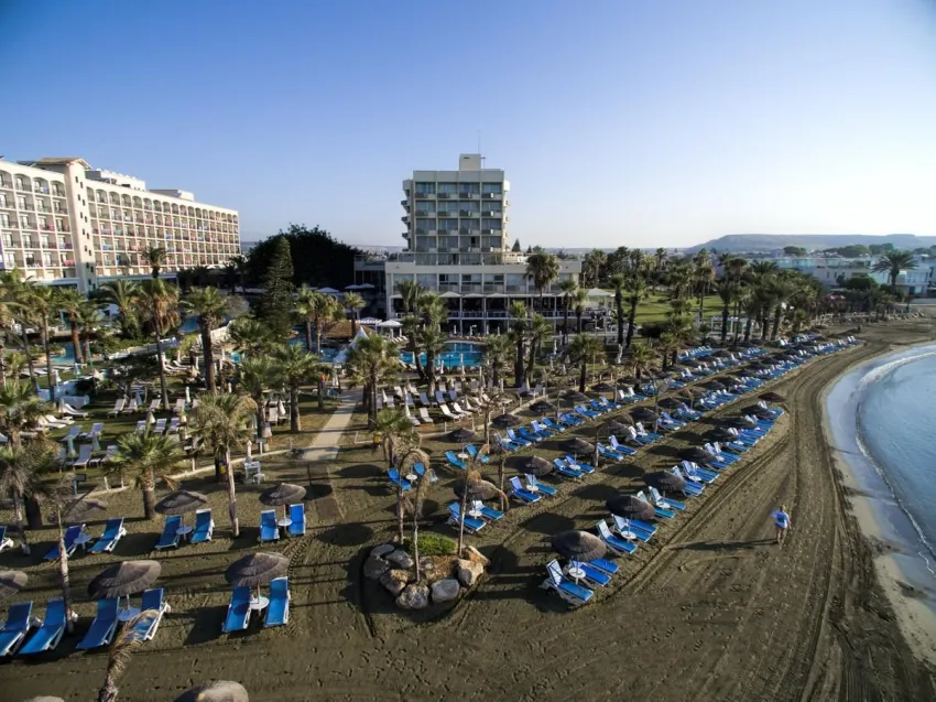 Golden Bay Beach 5*-8