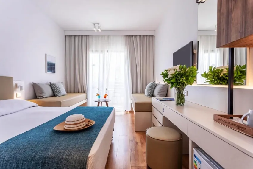 Louis Phaethon Beach 4*-25