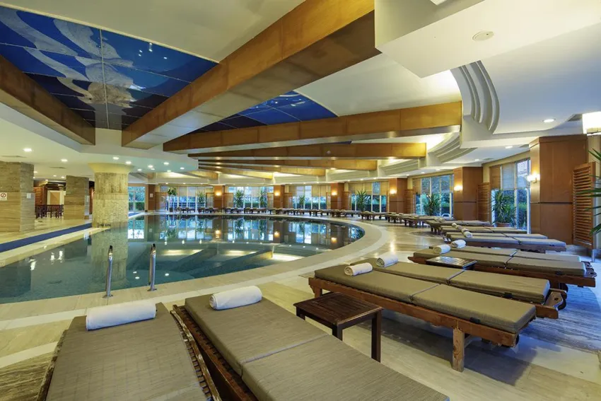 CRYSTAL ADMIRAL RESORT SUITES  5*-26