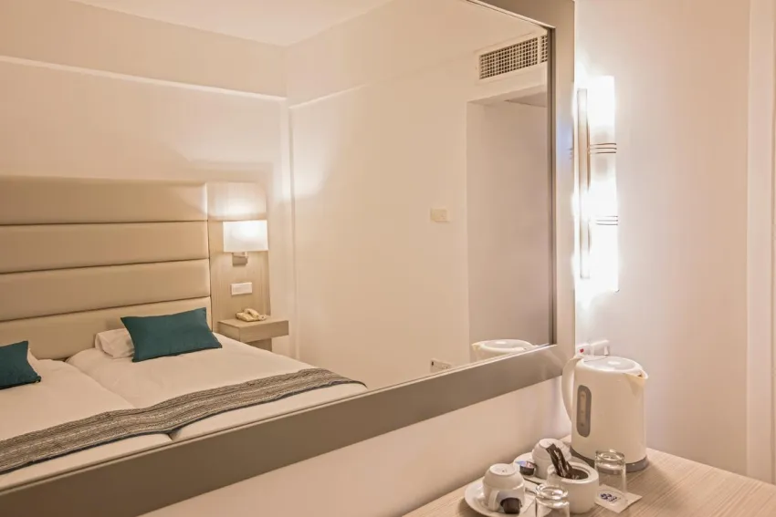 Nelia Sea Breeze 4*-27