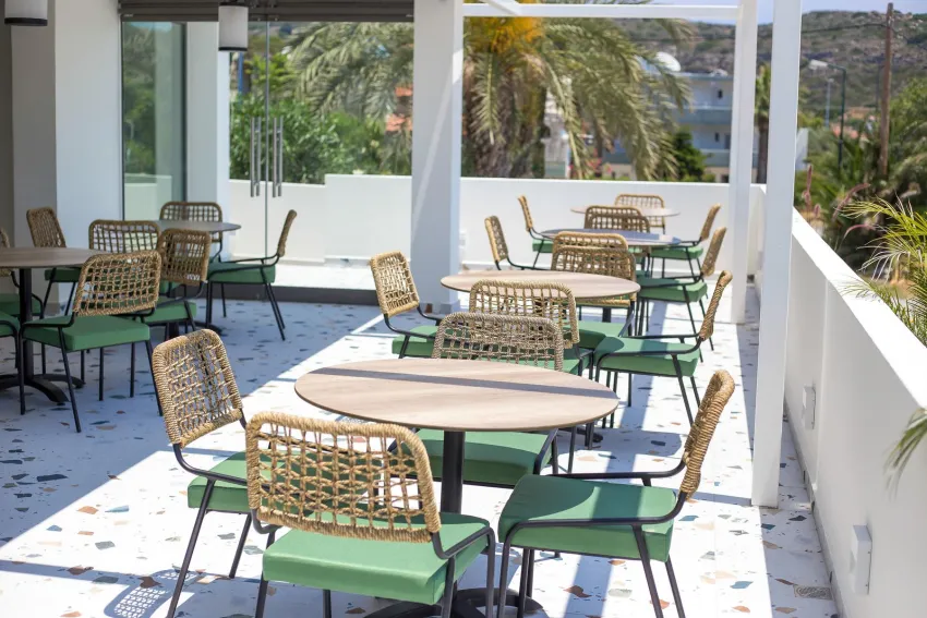 Mazoren Art Hotel 3*-5