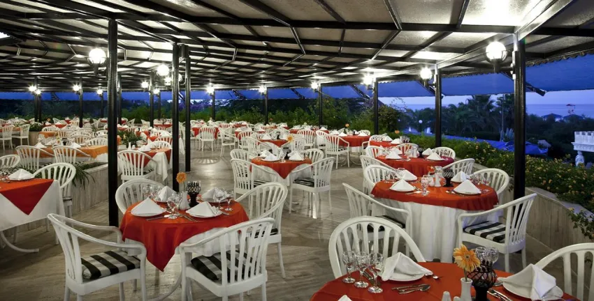 SUNRISE RESORT HOTEL  5*-11