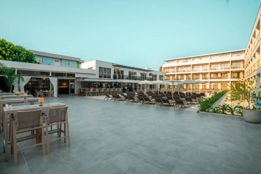 VICTORIA PRINCESS HOTEL & APART (ADULTS ONLT 14+)  4*-12