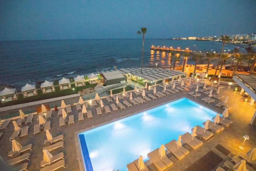 Evalena Beach Hotel Apartments 4*-8