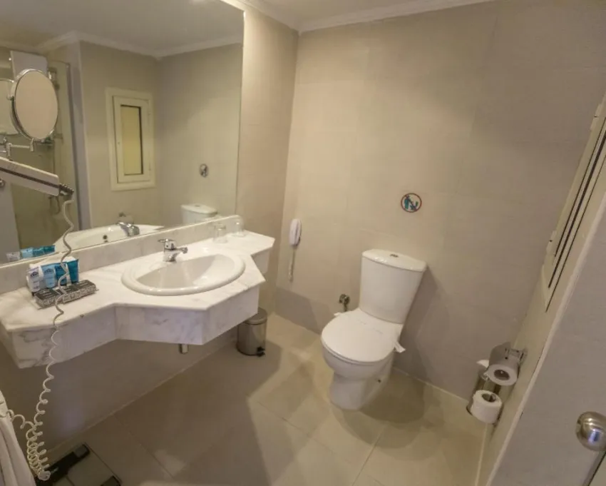 SUNRISE HOLIDAYS RESORT (ADULTS ONLY 16+)  5*-35