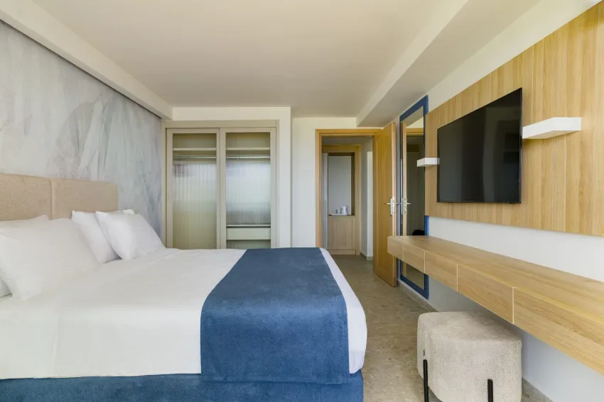 Iberostar Waves Creta Panorama and Mare 4*-16