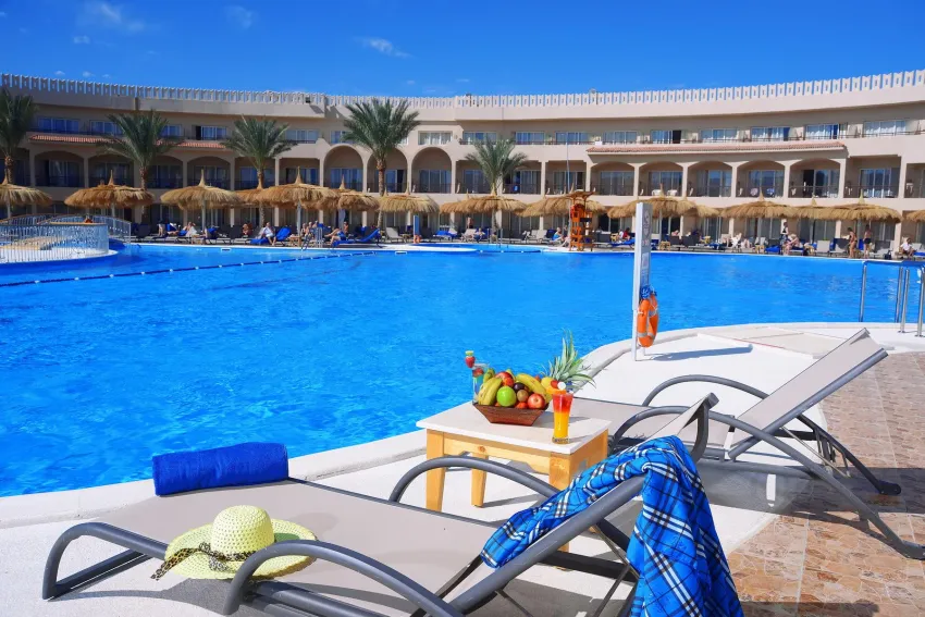 Royal Albatros Moderna 5*-9