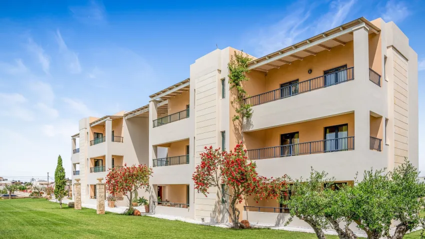 Golden Bay Aparthotel 3*-10
