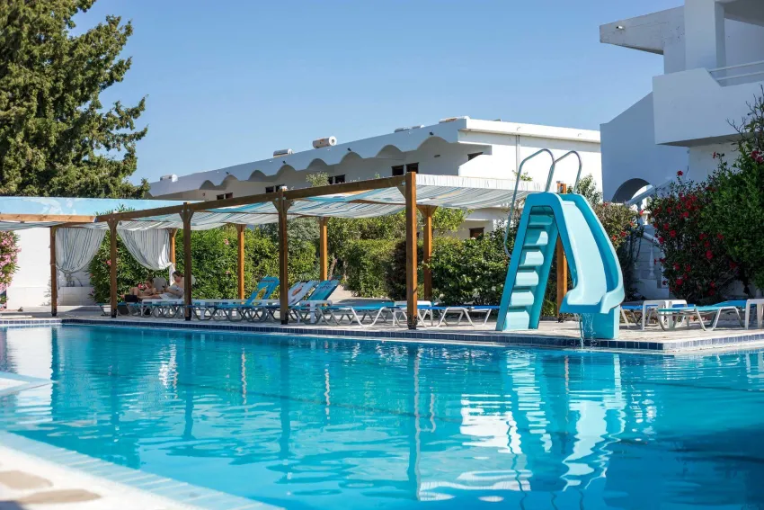 Belvita Hotel (ex Loutanis) 4*-5