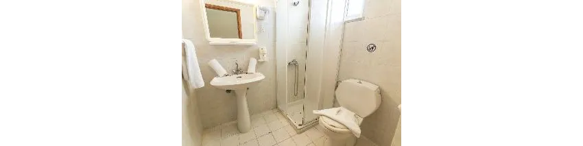 Tivoli Hotel and Apartments 3*-5