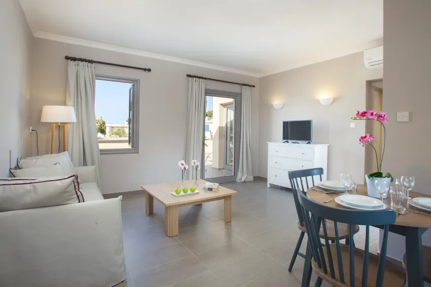 Louis St. Elias Resort 4*-24