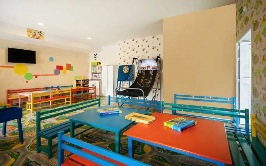 EL MOURADI PORT EL KANTAOUI  4*-8