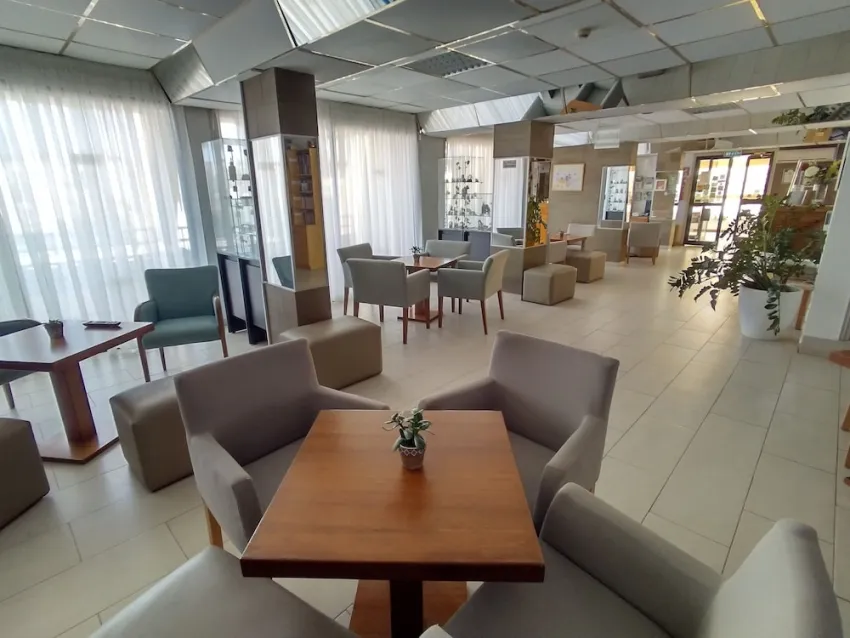 Napa Prince Hotel Apartments 3*-5